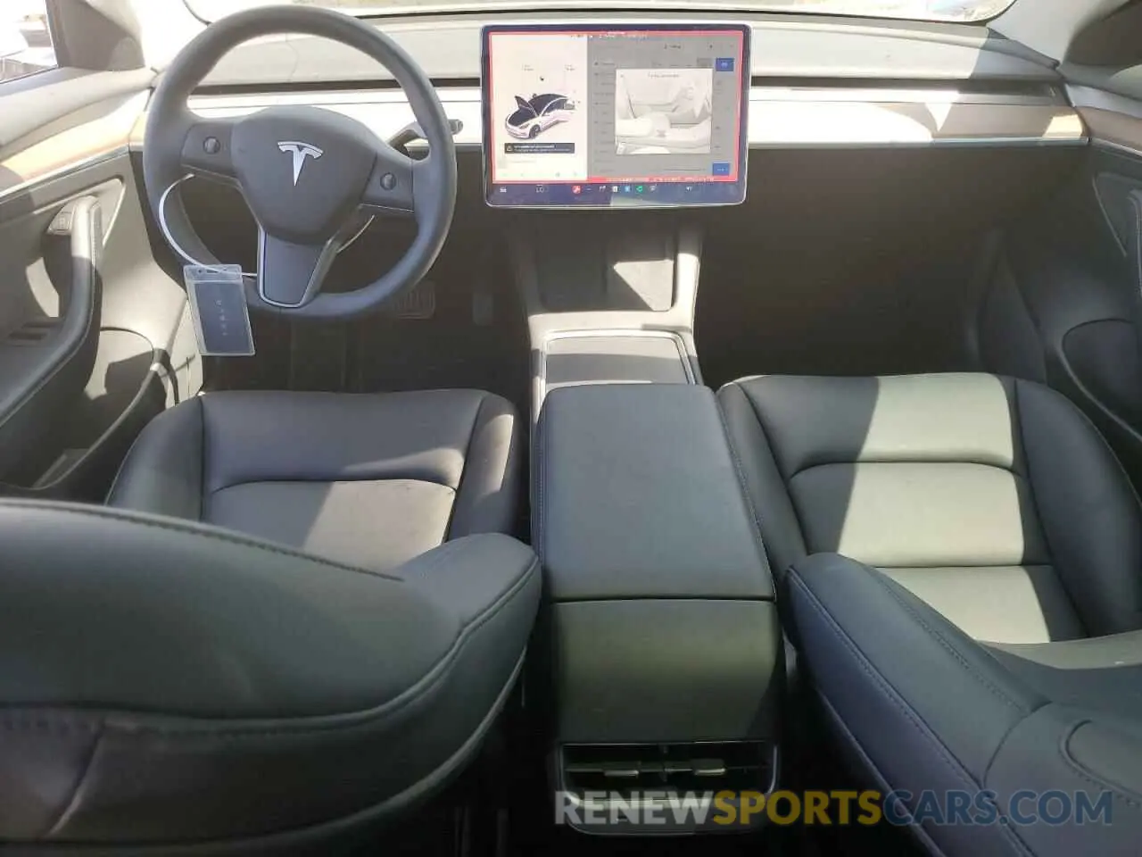 8 Photograph of a damaged car 5YJ3E1EB8MF060260 TESLA MODEL 3 2021