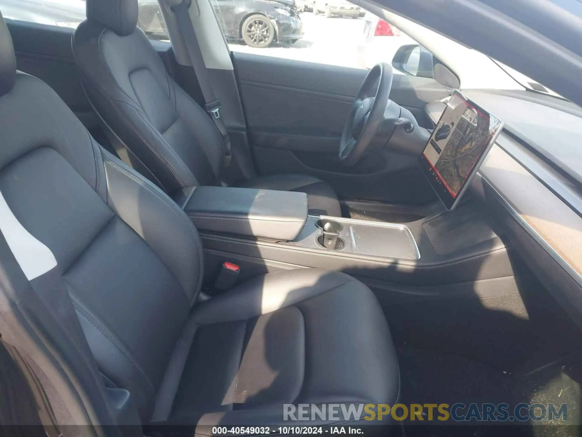 5 Photograph of a damaged car 5YJ3E1EB8MF847886 TESLA MODEL 3 2021