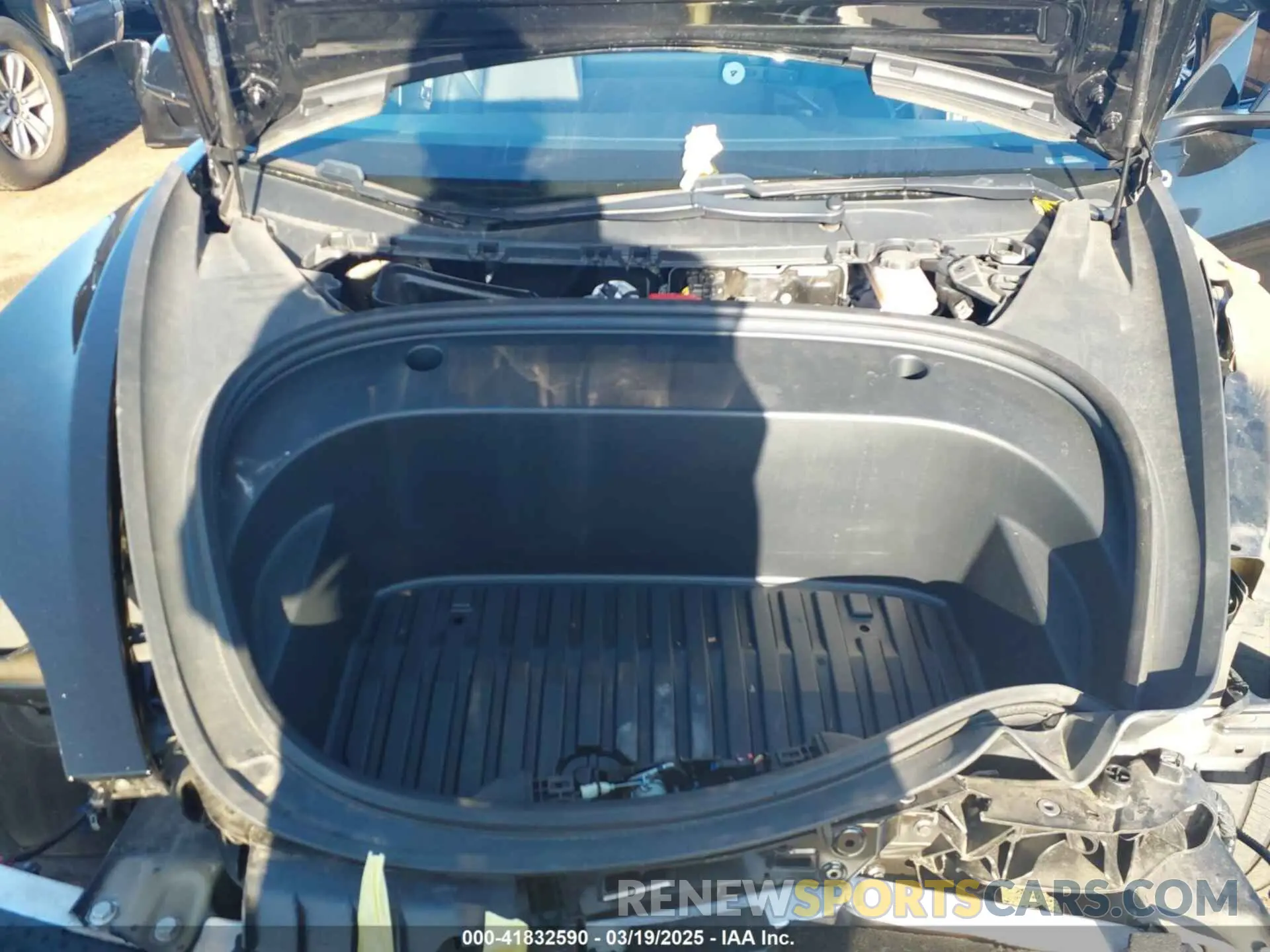 10 Photograph of a damaged car 5YJ3E1EB8MF855227 TESLA MODEL 3 2021