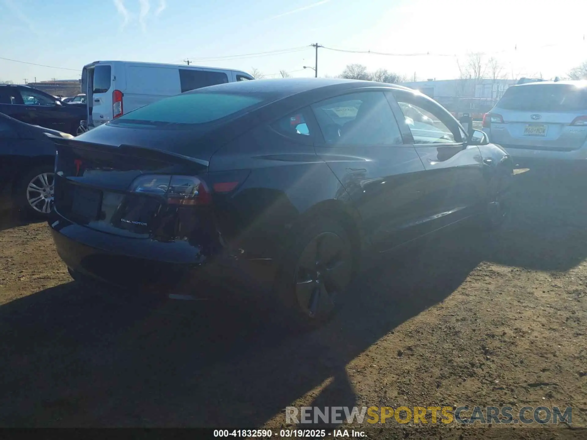 4 Photograph of a damaged car 5YJ3E1EB8MF855227 TESLA MODEL 3 2021