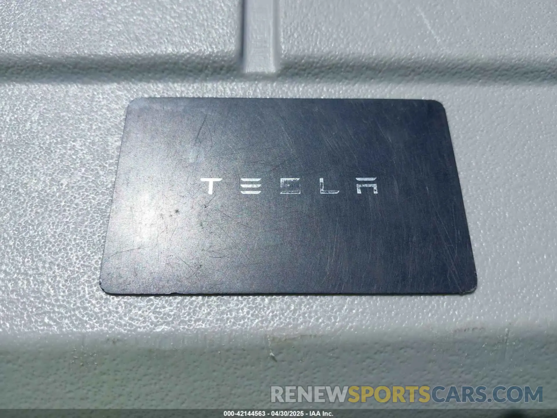 11 Photograph of a damaged car 5YJ3E1EB8MF862002 TESLA MODEL 3 2021