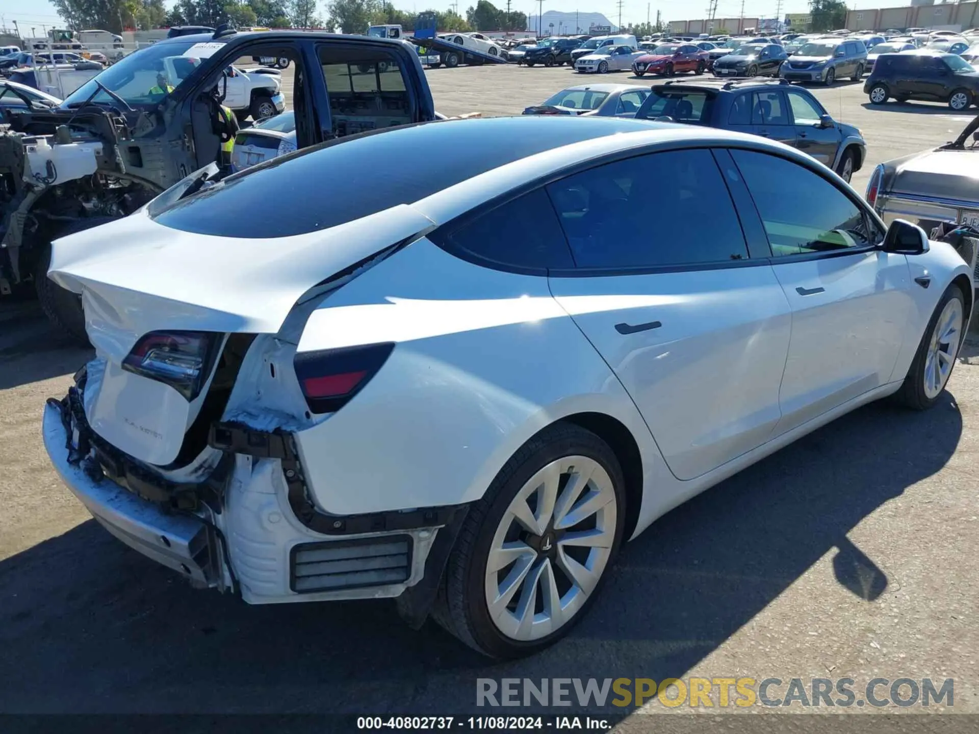 4 Photograph of a damaged car 5YJ3E1EB8MF868916 TESLA MODEL 3 2021