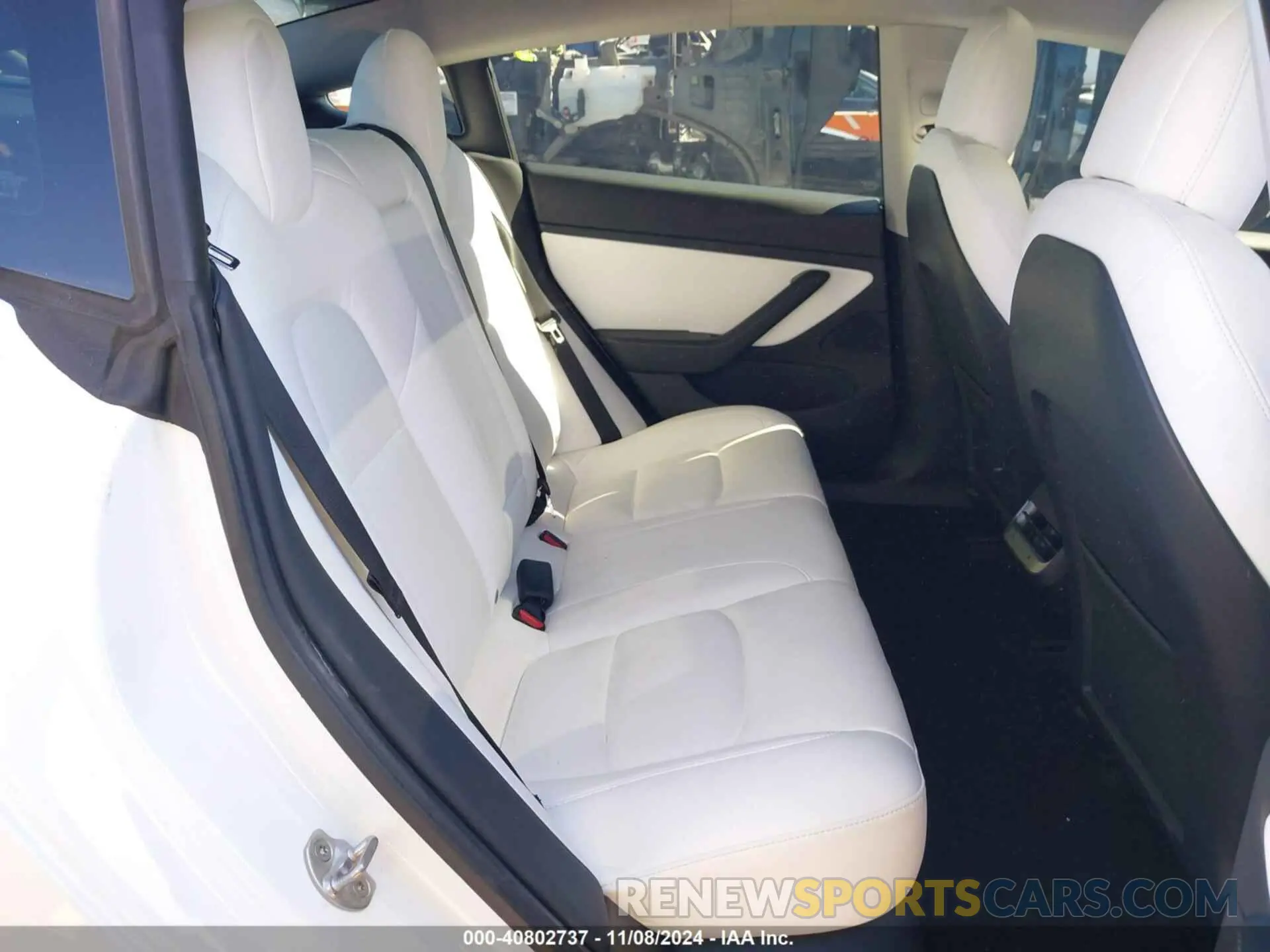 8 Photograph of a damaged car 5YJ3E1EB8MF868916 TESLA MODEL 3 2021