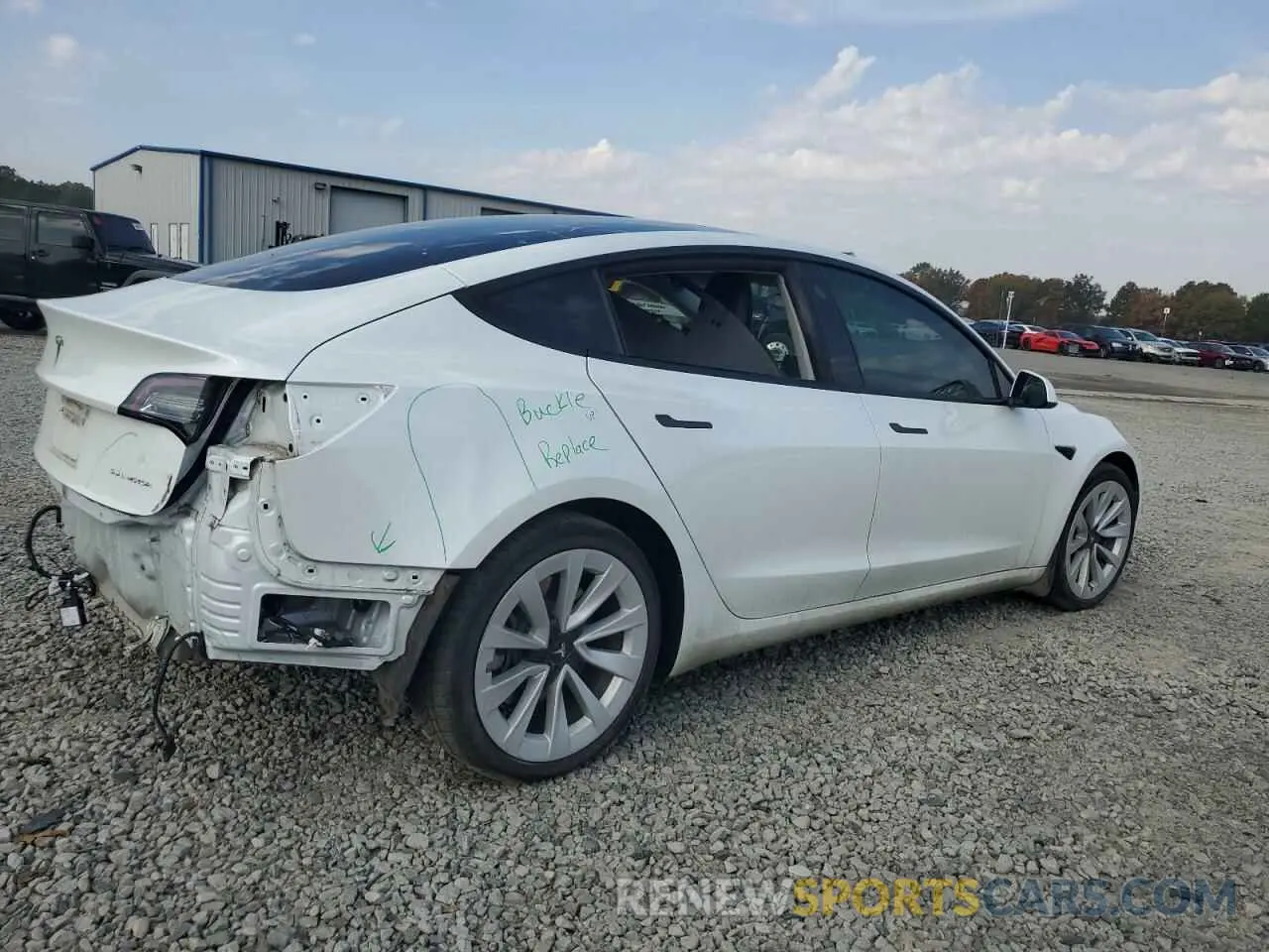 3 Photograph of a damaged car 5YJ3E1EB8MF924353 TESLA MODEL 3 2021