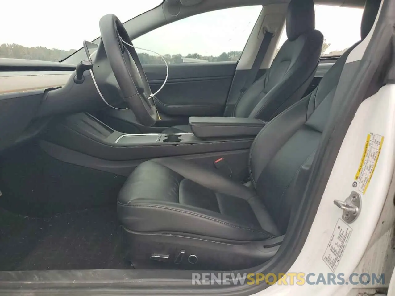 7 Photograph of a damaged car 5YJ3E1EB8MF924353 TESLA MODEL 3 2021