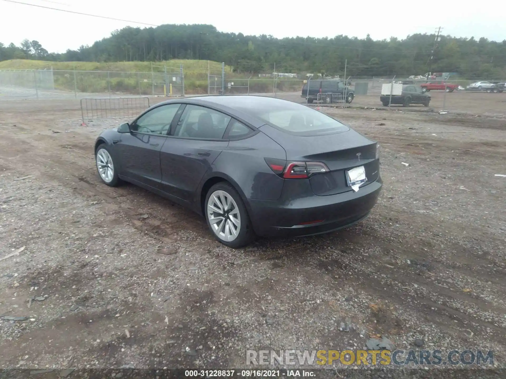 3 Photograph of a damaged car 5YJ3E1EB8MF960821 TESLA MODEL 3 2021