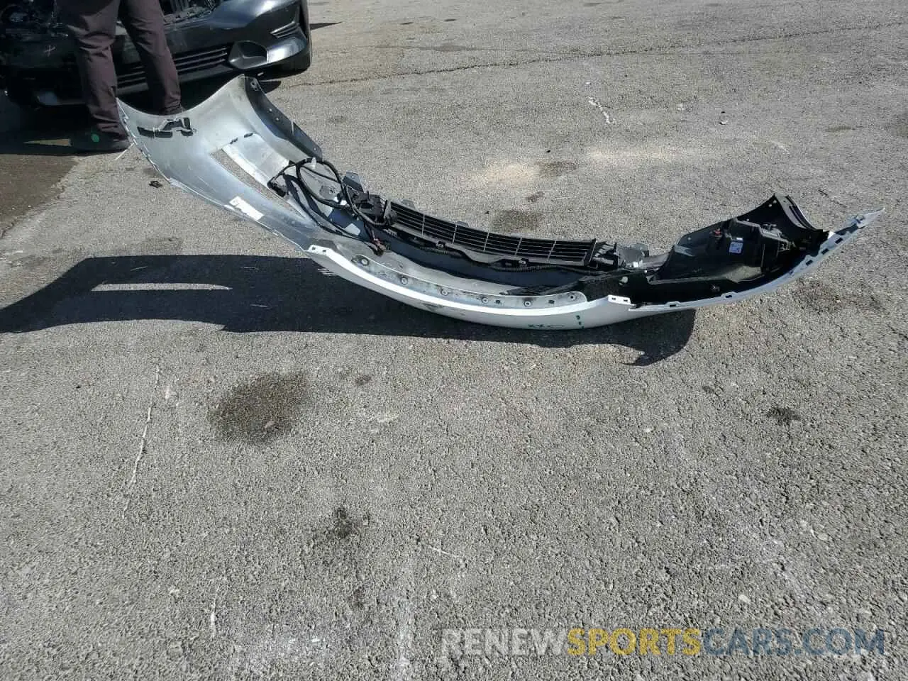 12 Photograph of a damaged car 5YJ3E1EB8MF974332 TESLA MODEL 3 2021