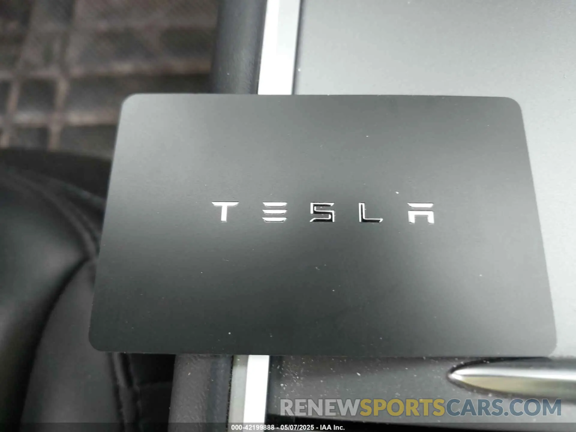 11 Photograph of a damaged car 5YJ3E1EB8MF979224 TESLA MODEL 3 2021