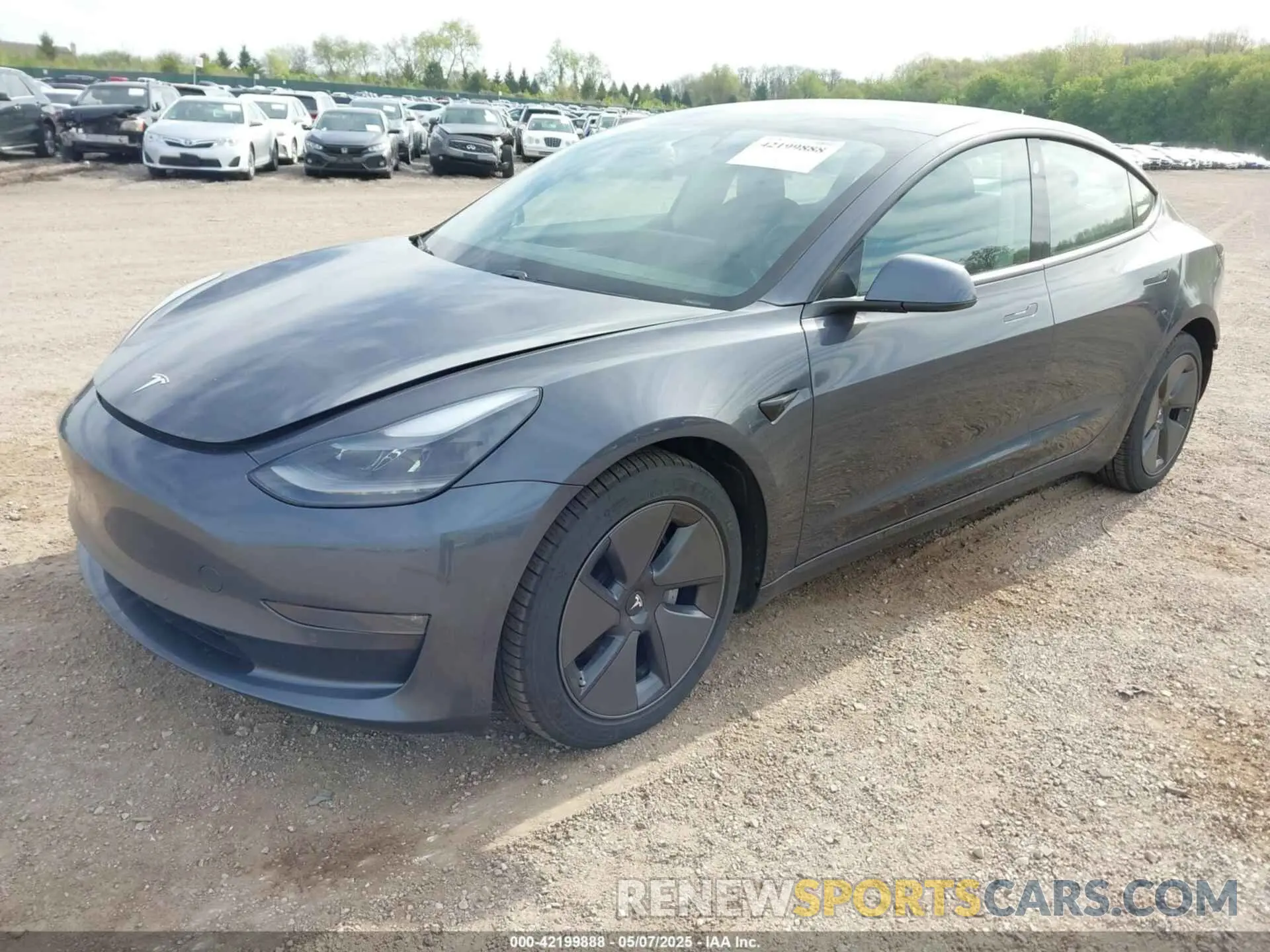 2 Photograph of a damaged car 5YJ3E1EB8MF979224 TESLA MODEL 3 2021