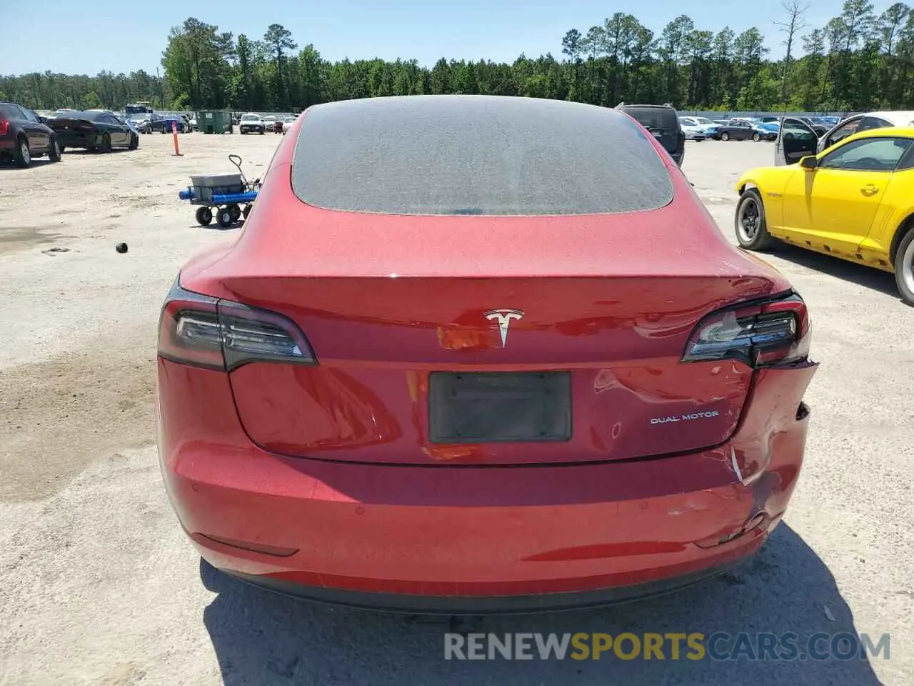 6 Photograph of a damaged car 5YJ3E1EB8MF979773 TESLA MODEL 3 2021