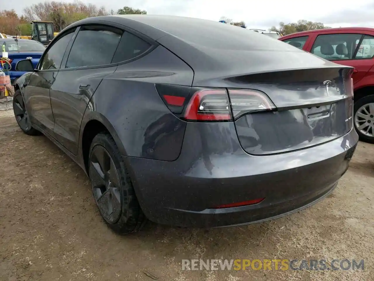 3 Photograph of a damaged car 5YJ3E1EB8MF981281 TESLA MODEL 3 2021