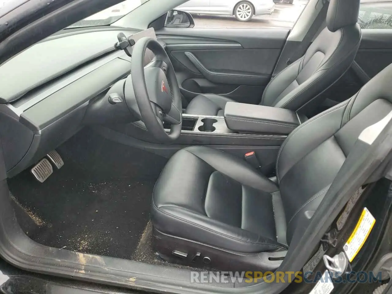 7 Photograph of a damaged car 5YJ3E1EB8MF983905 TESLA MODEL 3 2021