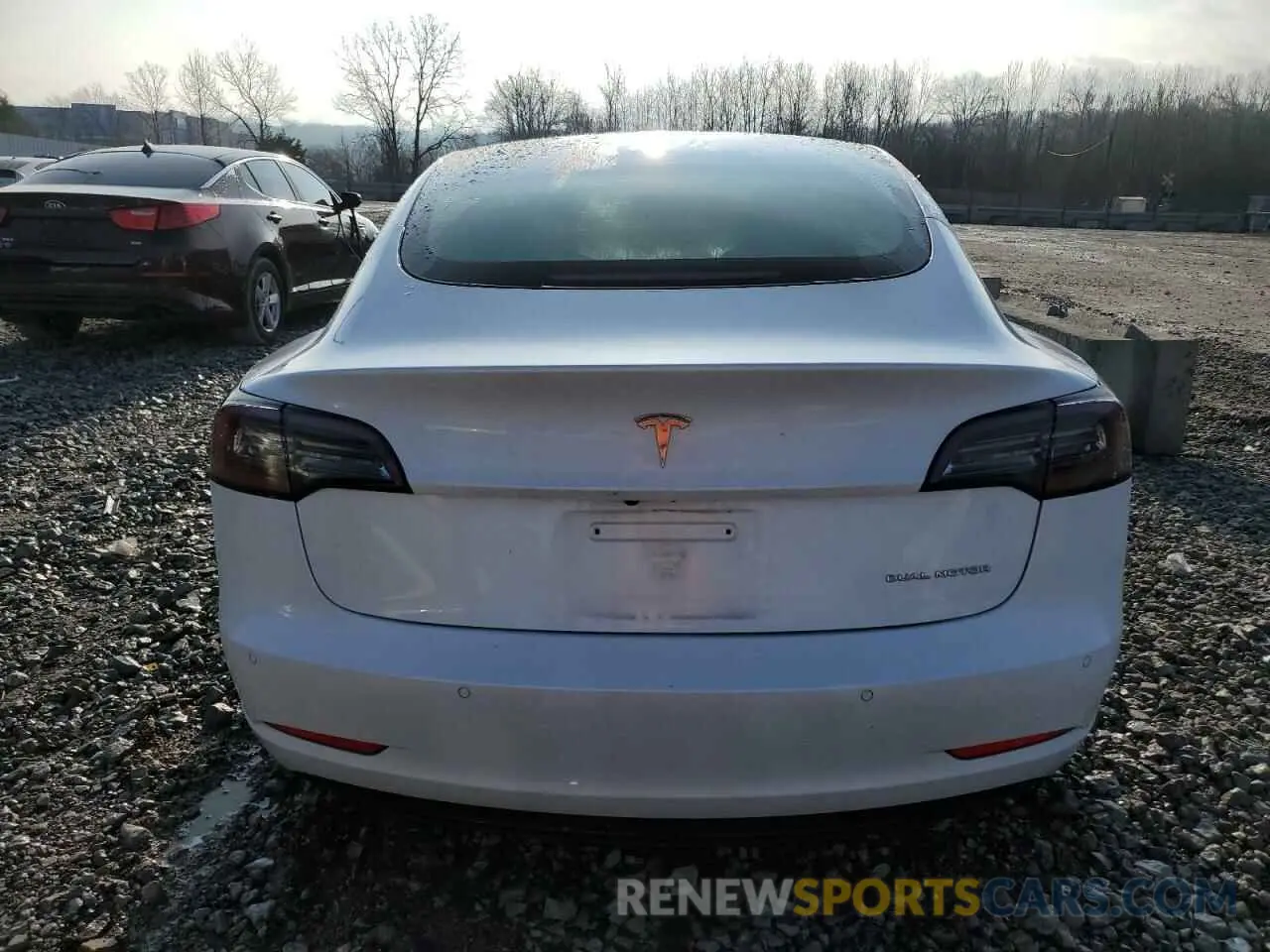 6 Photograph of a damaged car 5YJ3E1EB8MF992992 TESLA MODEL 3 2021