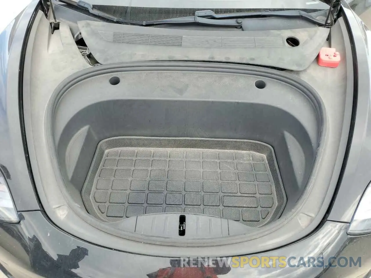 11 Photograph of a damaged car 5YJ3E1EB9MF006708 TESLA MODEL 3 2021
