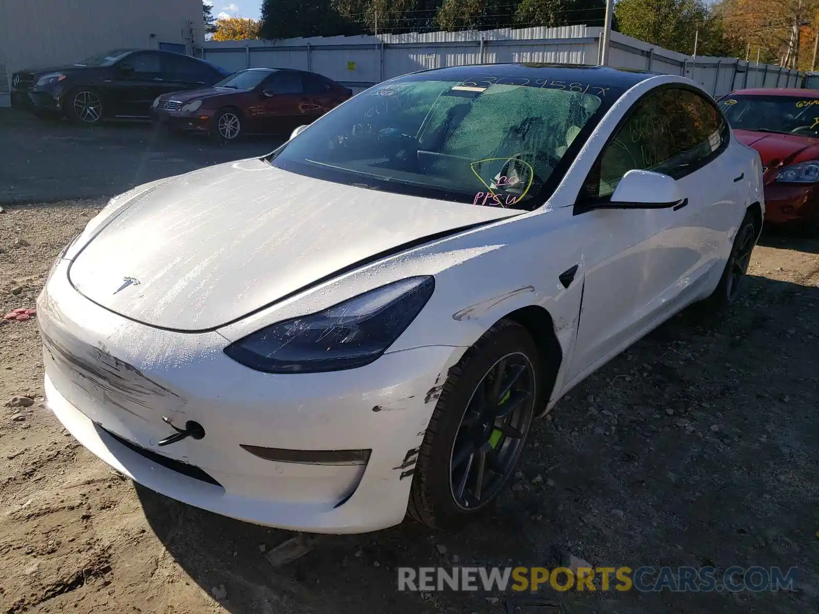 2 Photograph of a damaged car 5YJ3E1EB9MF013318 TESLA MODEL 3 2021