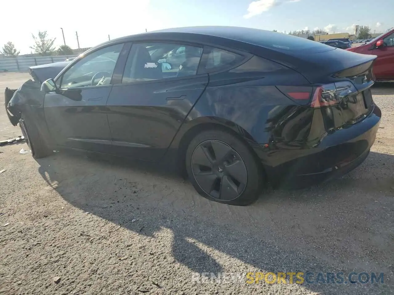 2 Photograph of a damaged car 5YJ3E1EB9MF014789 TESLA MODEL 3 2021