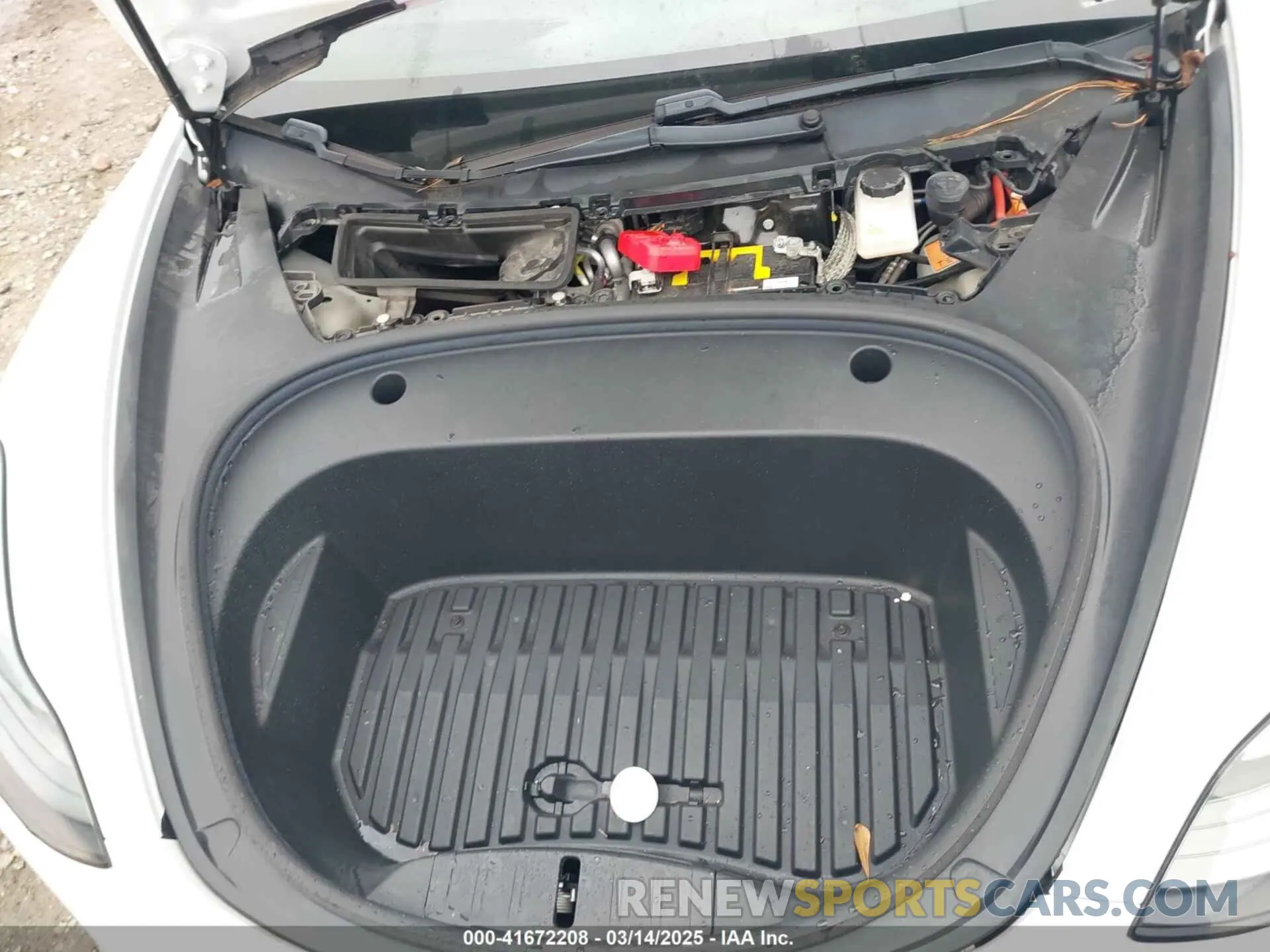10 Photograph of a damaged car 5YJ3E1EB9MF014985 TESLA MODEL 3 2021