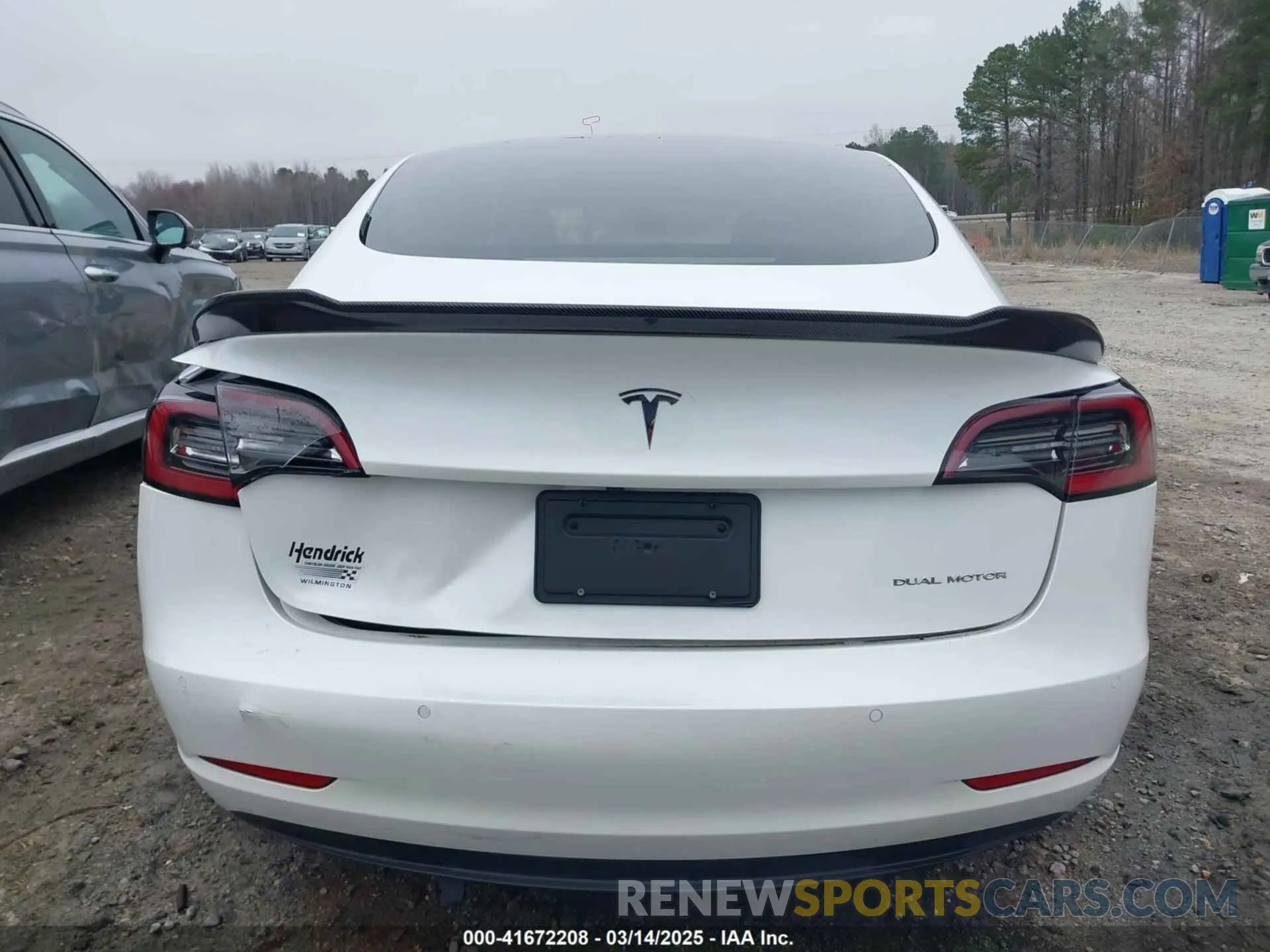 16 Photograph of a damaged car 5YJ3E1EB9MF014985 TESLA MODEL 3 2021