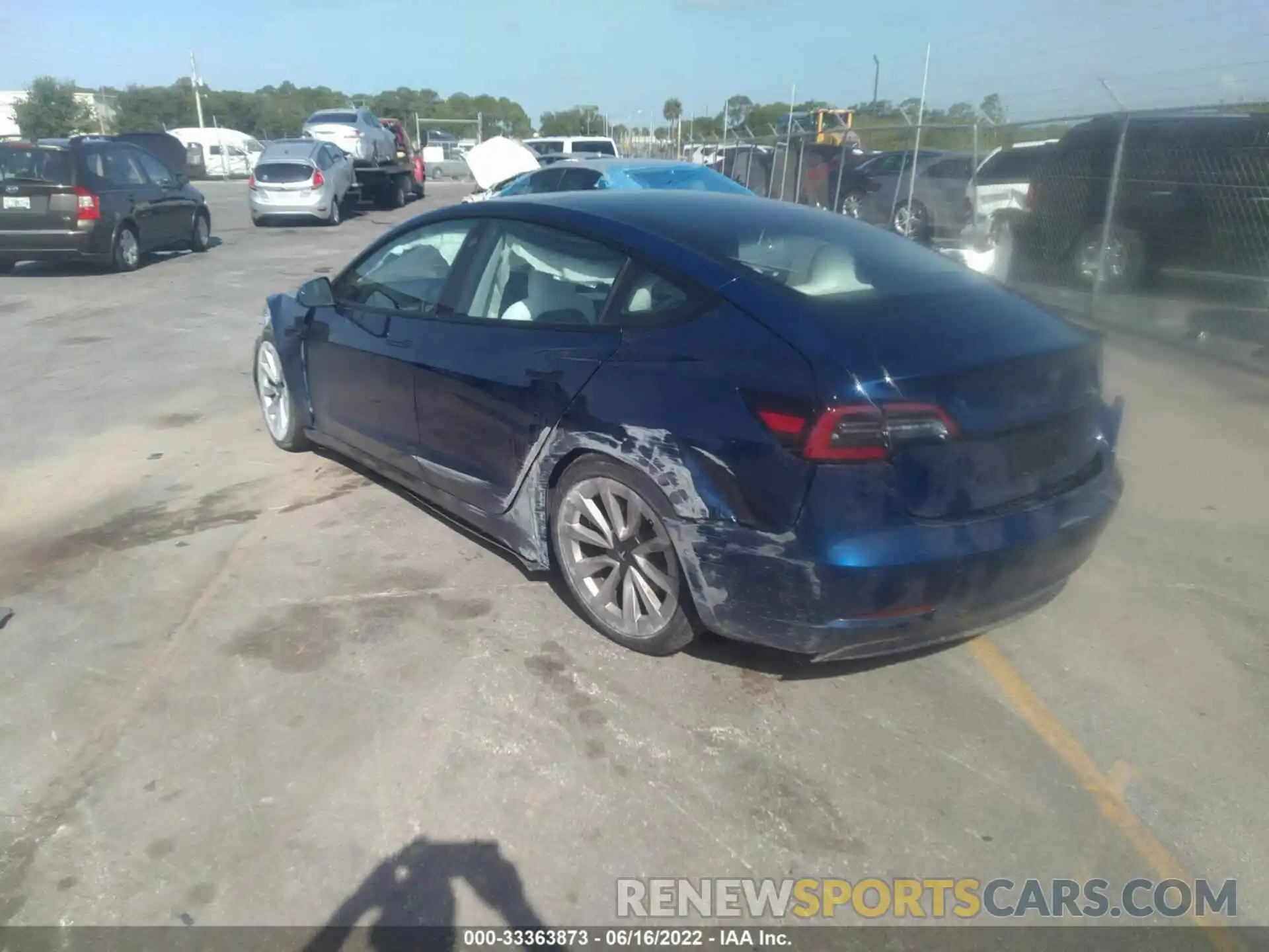 3 Photograph of a damaged car 5YJ3E1EB9MF035755 TESLA MODEL 3 2021