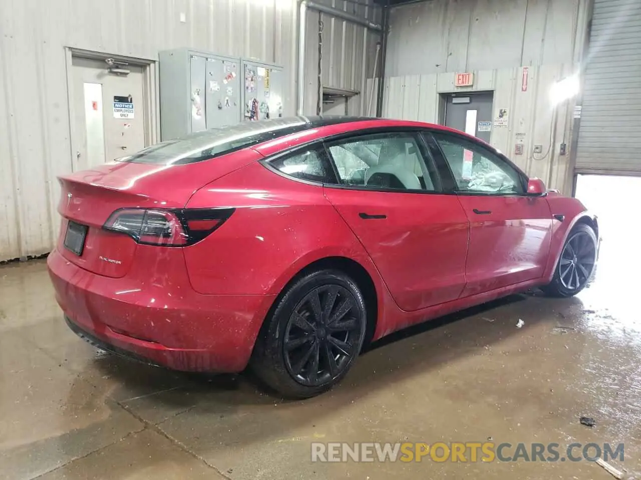 3 Photograph of a damaged car 5YJ3E1EB9MF046321 TESLA MODEL 3 2021