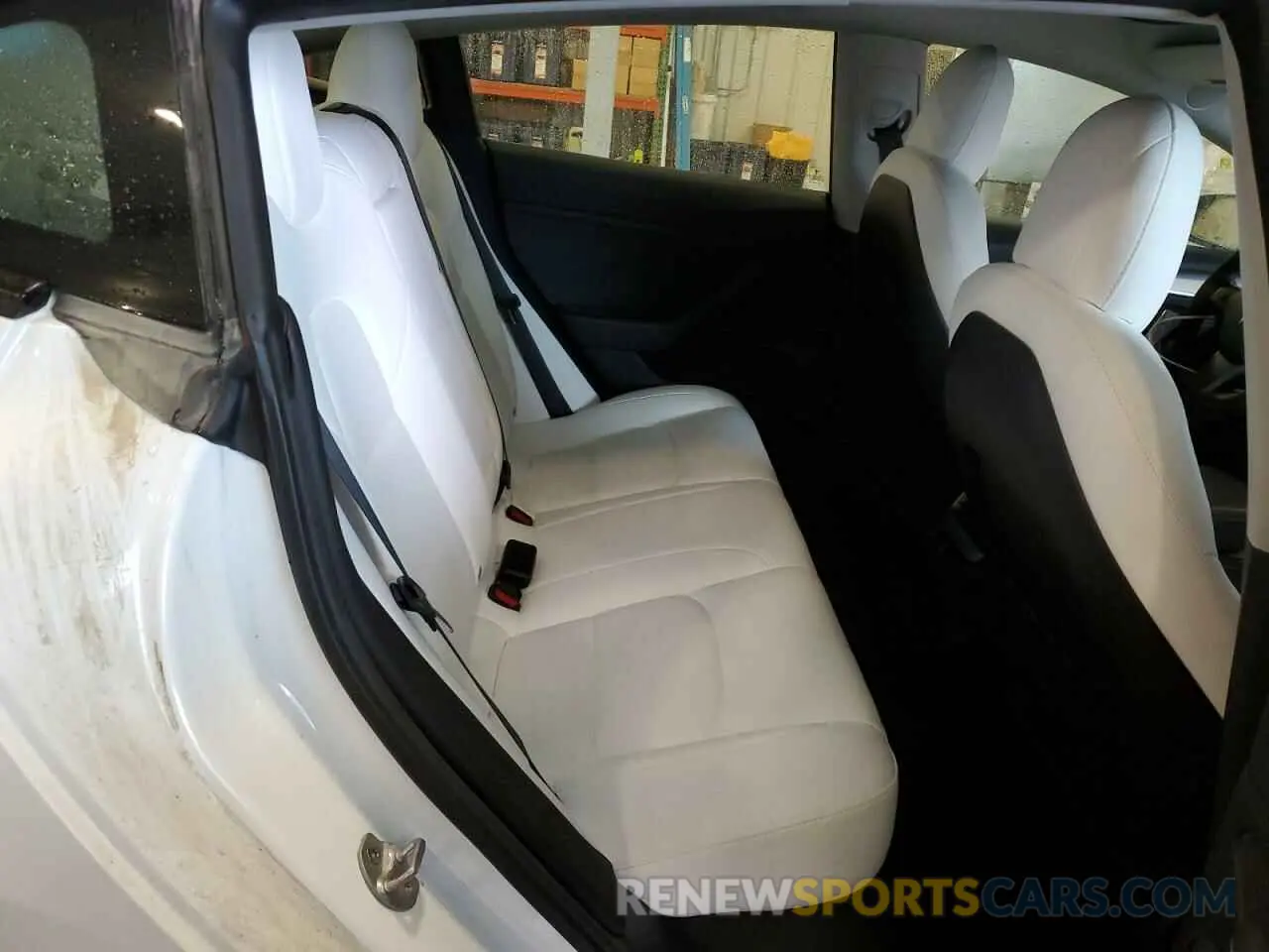 10 Photograph of a damaged car 5YJ3E1EB9MF046898 TESLA MODEL 3 2021