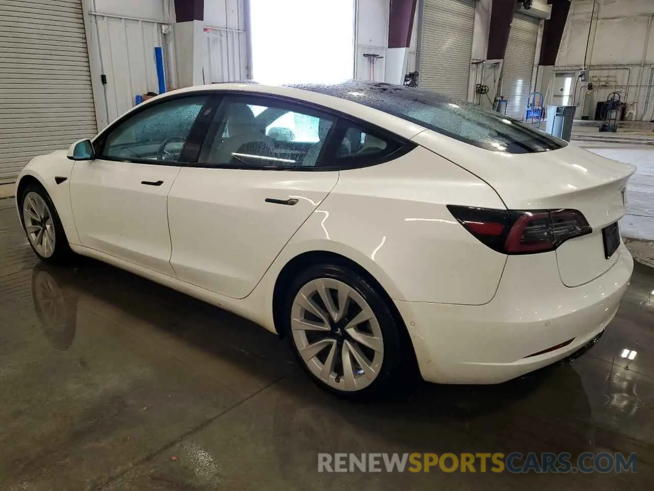 2 Photograph of a damaged car 5YJ3E1EB9MF046898 TESLA MODEL 3 2021