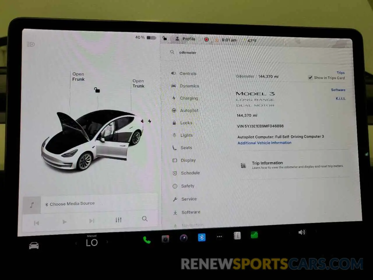 9 Photograph of a damaged car 5YJ3E1EB9MF046898 TESLA MODEL 3 2021