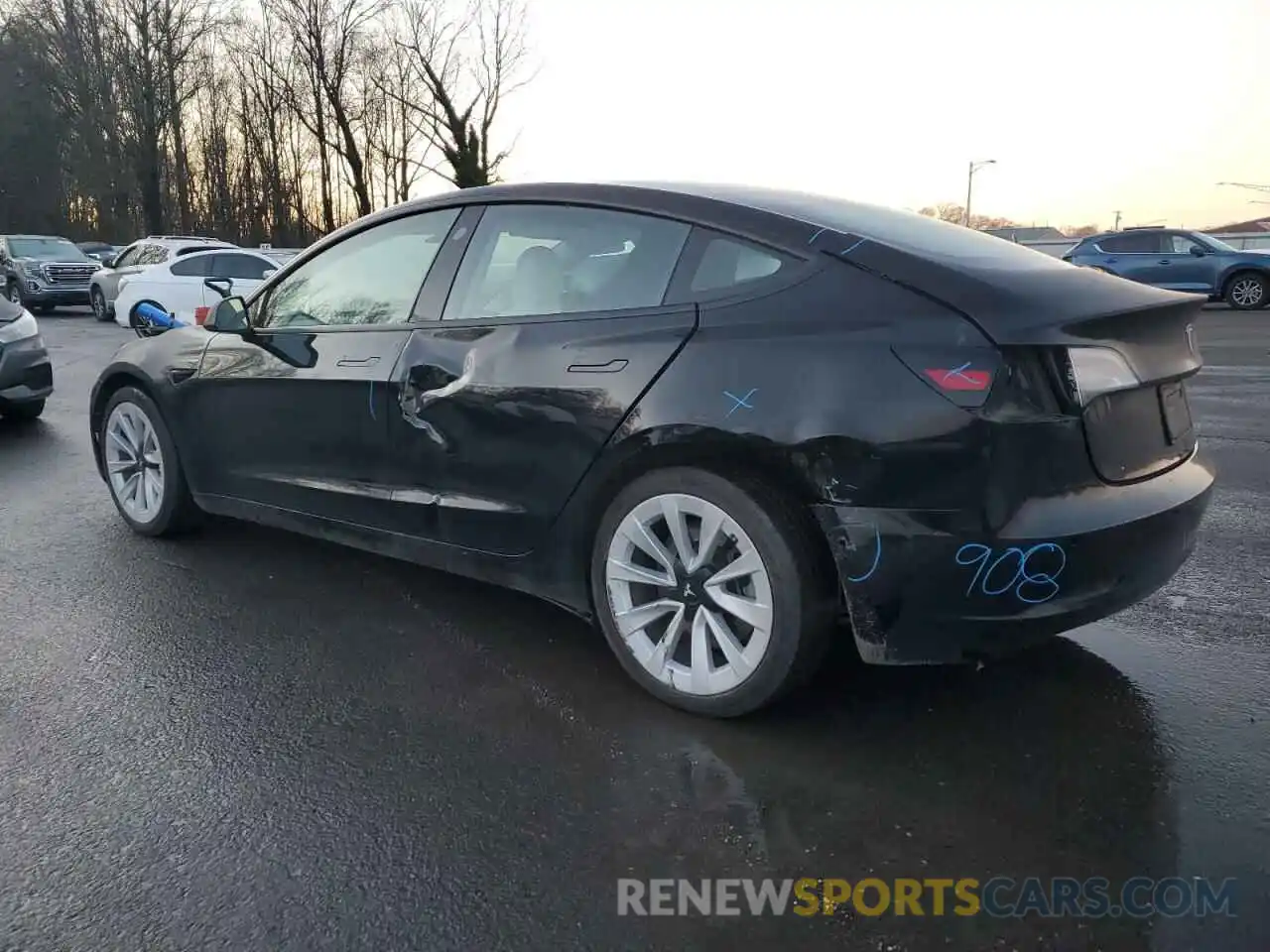 2 Photograph of a damaged car 5YJ3E1EB9MF066357 TESLA MODEL 3 2021