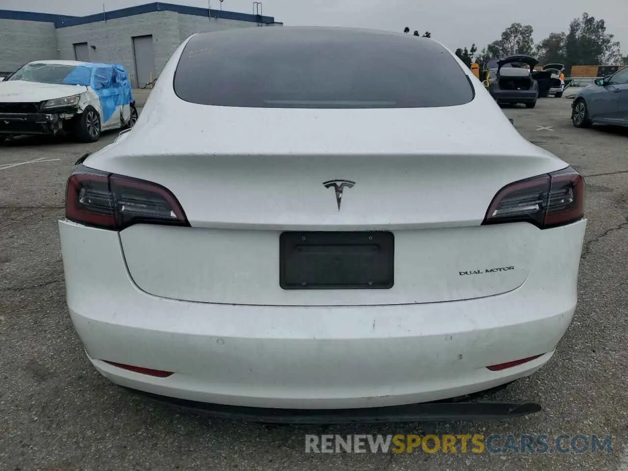 6 Photograph of a damaged car 5YJ3E1EB9MF070246 TESLA MODEL 3 2021