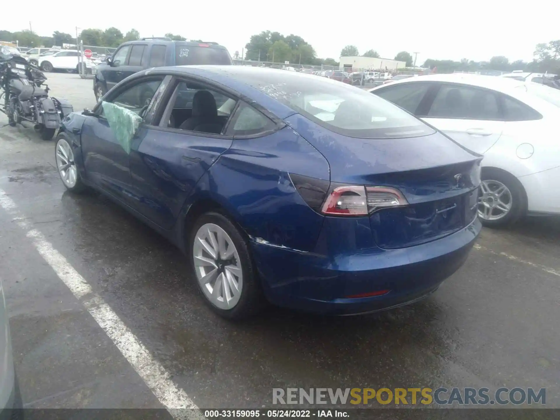 3 Photograph of a damaged car 5YJ3E1EB9MF079898 TESLA MODEL 3 2021