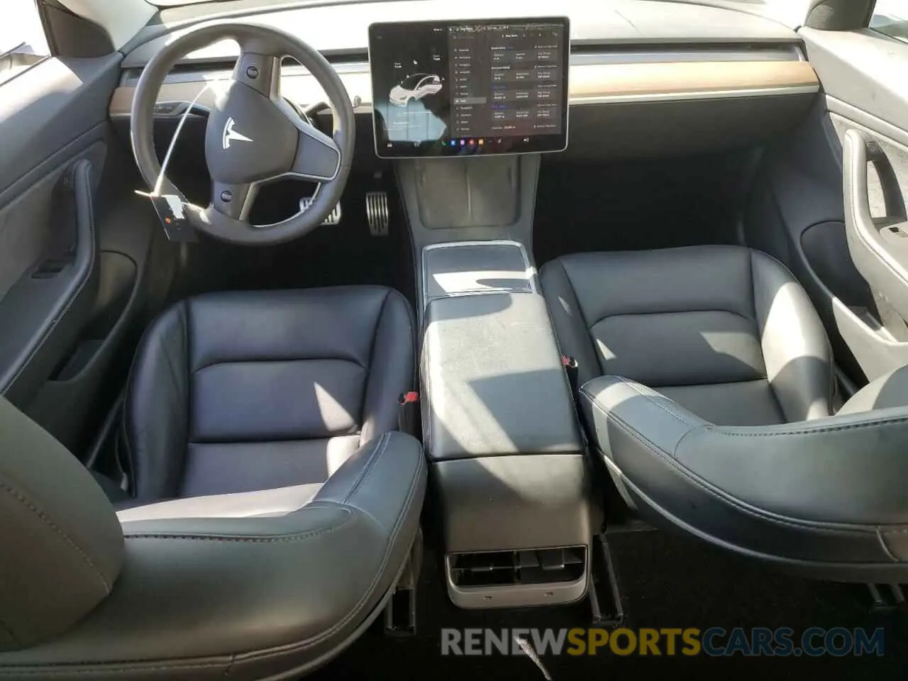 8 Photograph of a damaged car 5YJ3E1EB9MF869685 TESLA MODEL 3 2021