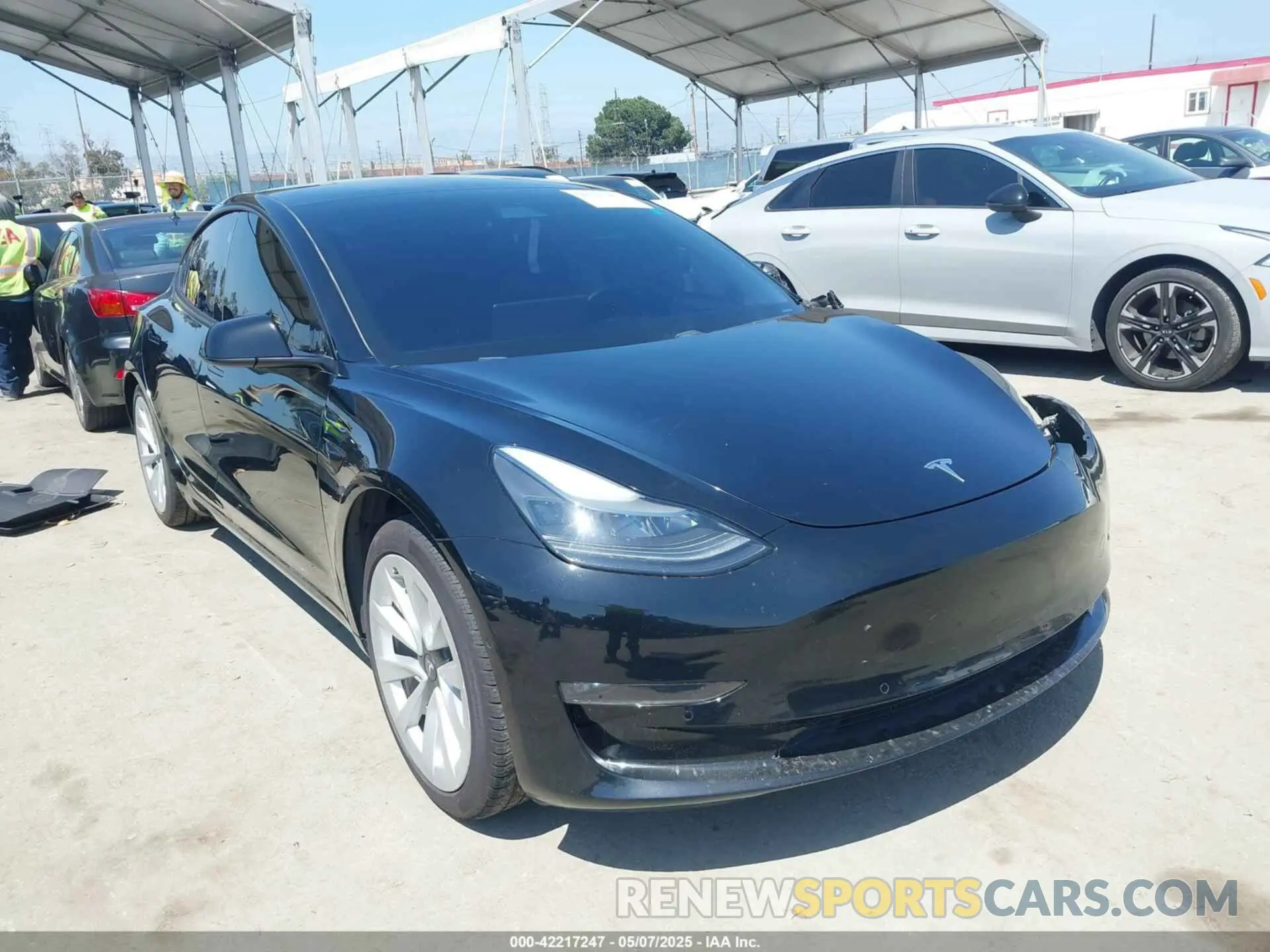 1 Photograph of a damaged car 5YJ3E1EB9MF871260 TESLA MODEL 3 2021