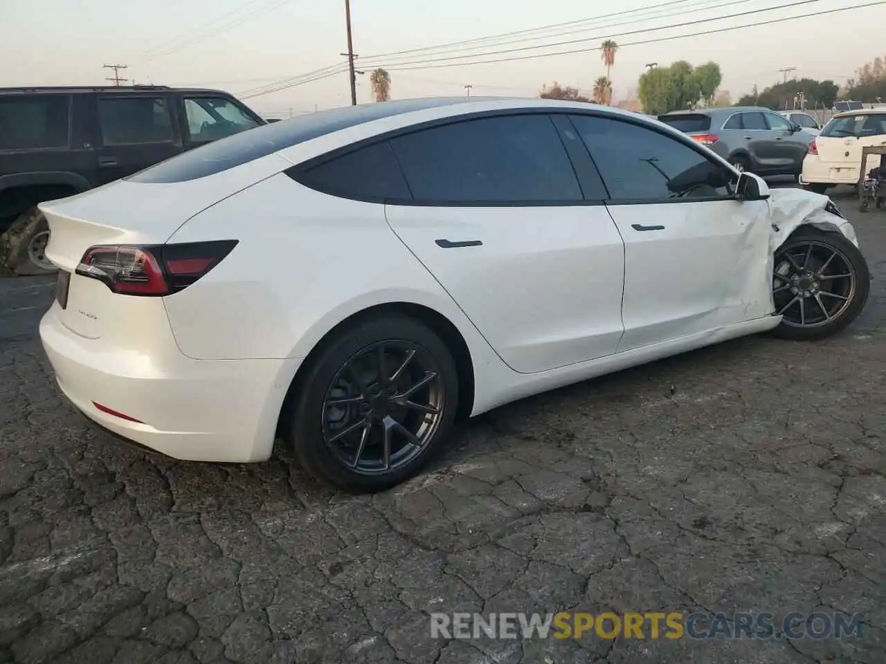 3 Photograph of a damaged car 5YJ3E1EB9MF872649 TESLA MODEL 3 2021