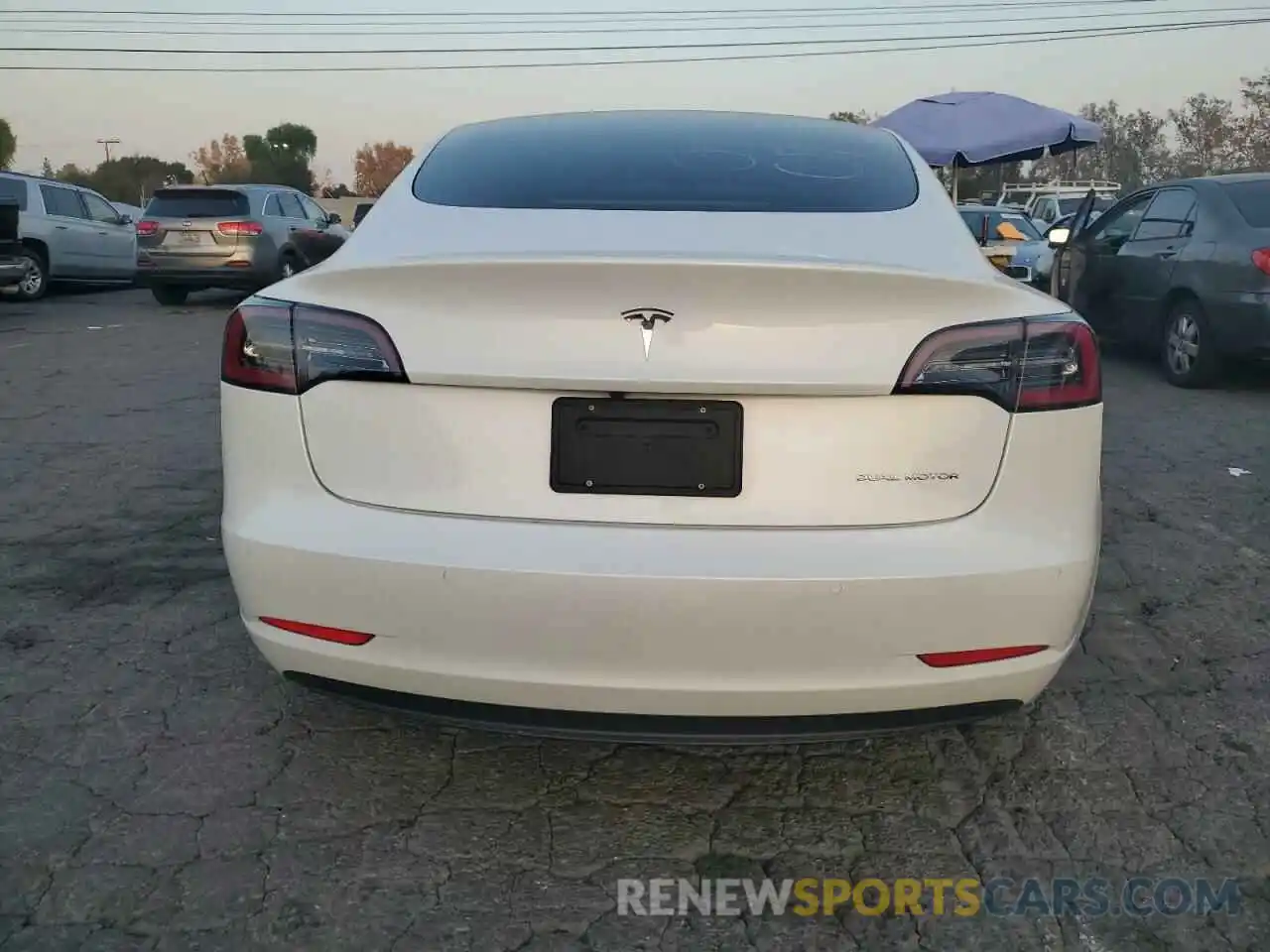 6 Photograph of a damaged car 5YJ3E1EB9MF872649 TESLA MODEL 3 2021