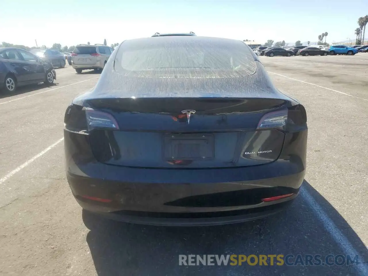 6 Photograph of a damaged car 5YJ3E1EB9MF877348 TESLA MODEL 3 2021