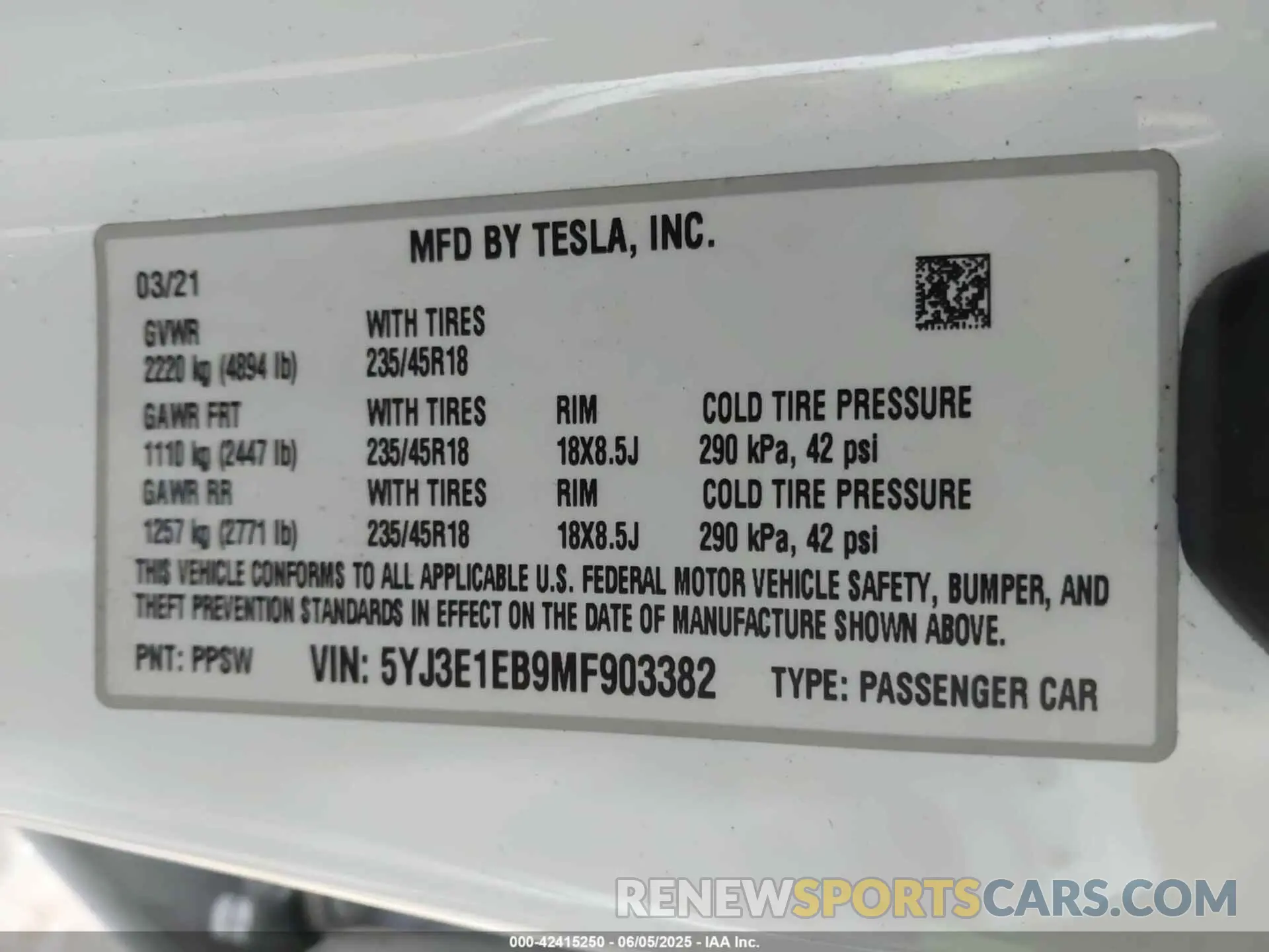 9 Photograph of a damaged car 5YJ3E1EB9MF903382 TESLA MODEL 3 2021