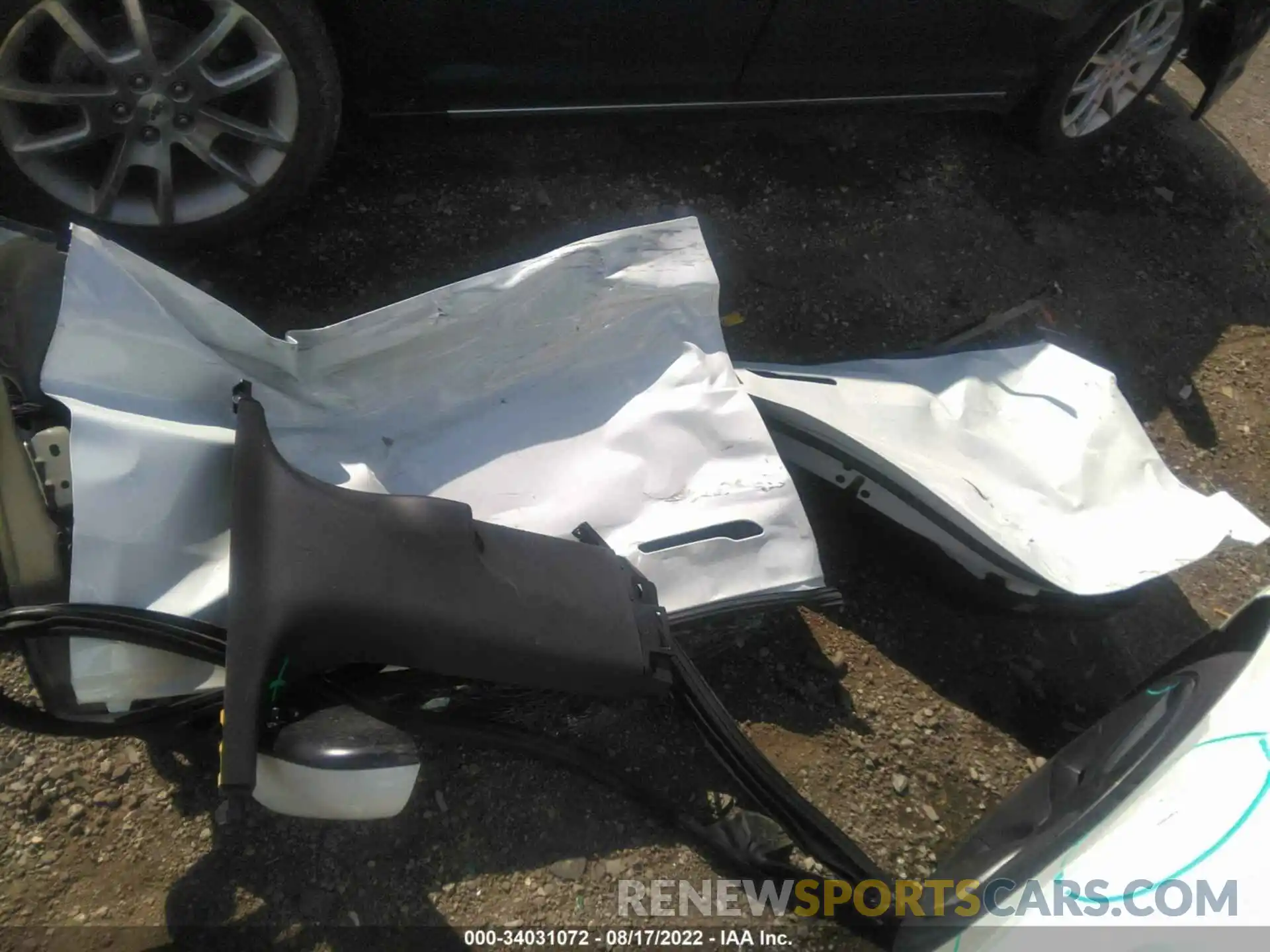 11 Photograph of a damaged car 5YJ3E1EB9MF913748 TESLA MODEL 3 2021