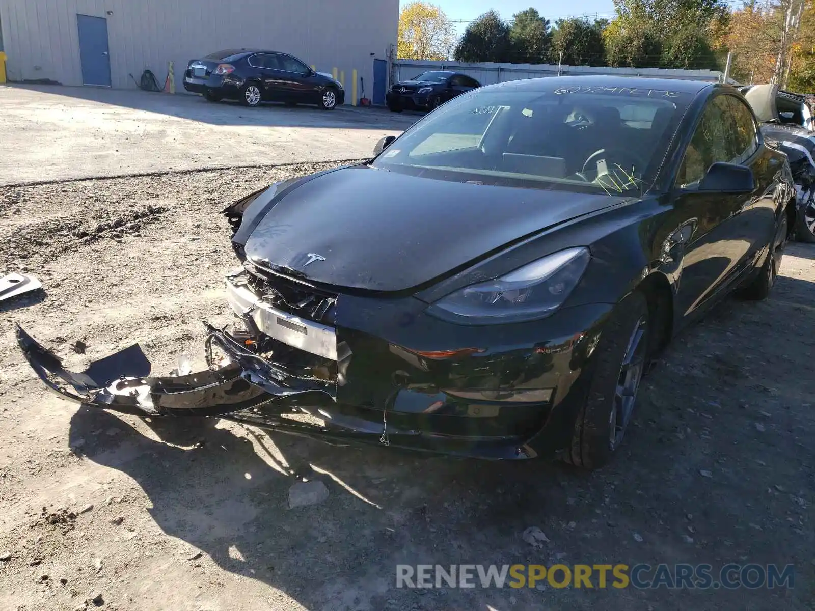 2 Photograph of a damaged car 5YJ3E1EB9MF924040 TESLA MODEL 3 2021