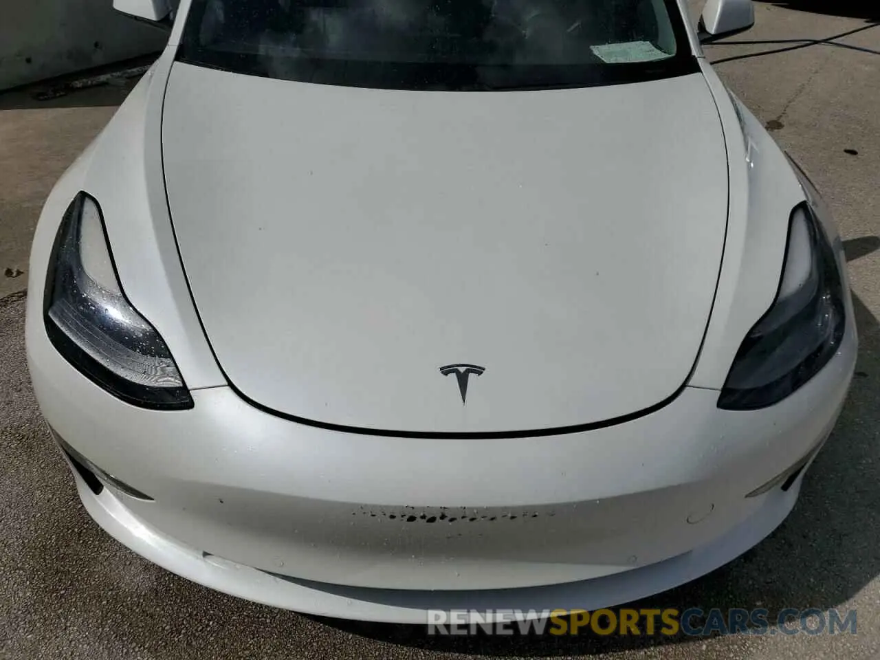 11 Photograph of a damaged car 5YJ3E1EB9MF924345 TESLA MODEL 3 2021