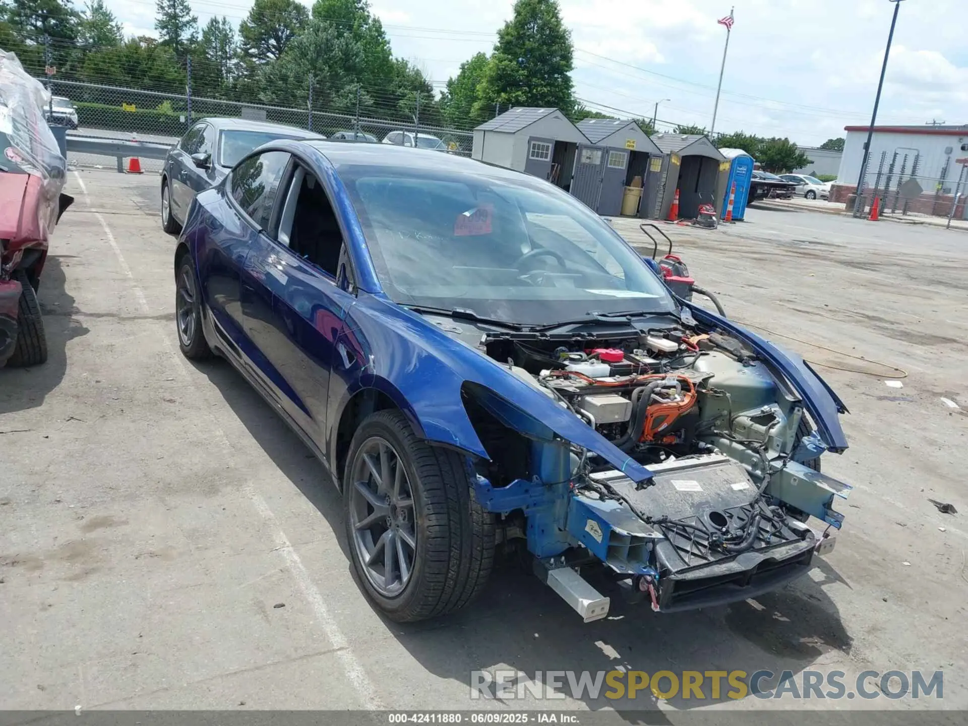 1 Photograph of a damaged car 5YJ3E1EB9MF974887 TESLA MODEL 3 2021