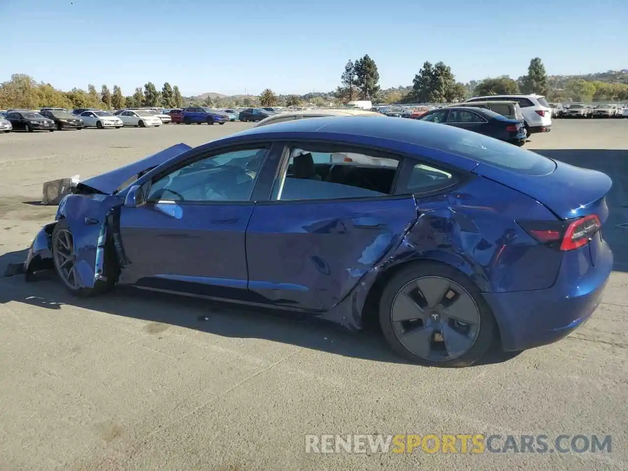 2 Photograph of a damaged car 5YJ3E1EB9MF995738 TESLA MODEL 3 2021