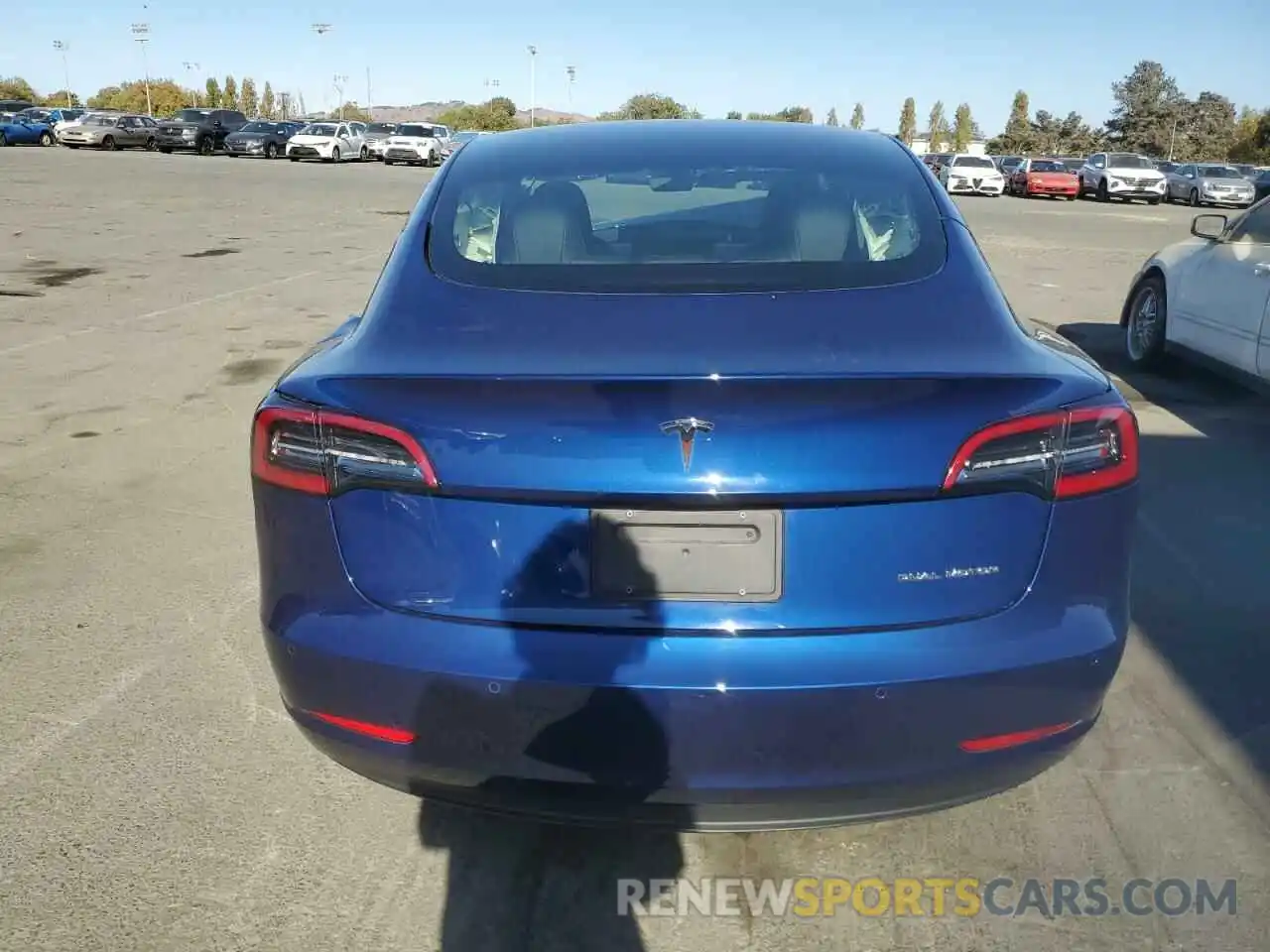 6 Photograph of a damaged car 5YJ3E1EB9MF995738 TESLA MODEL 3 2021