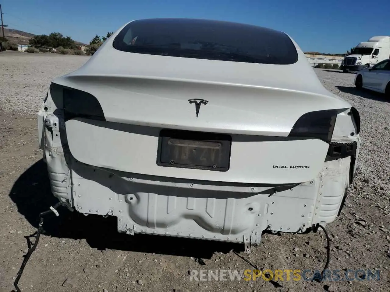 6 Photograph of a damaged car 5YJ3E1EB9MF997778 TESLA MODEL 3 2021