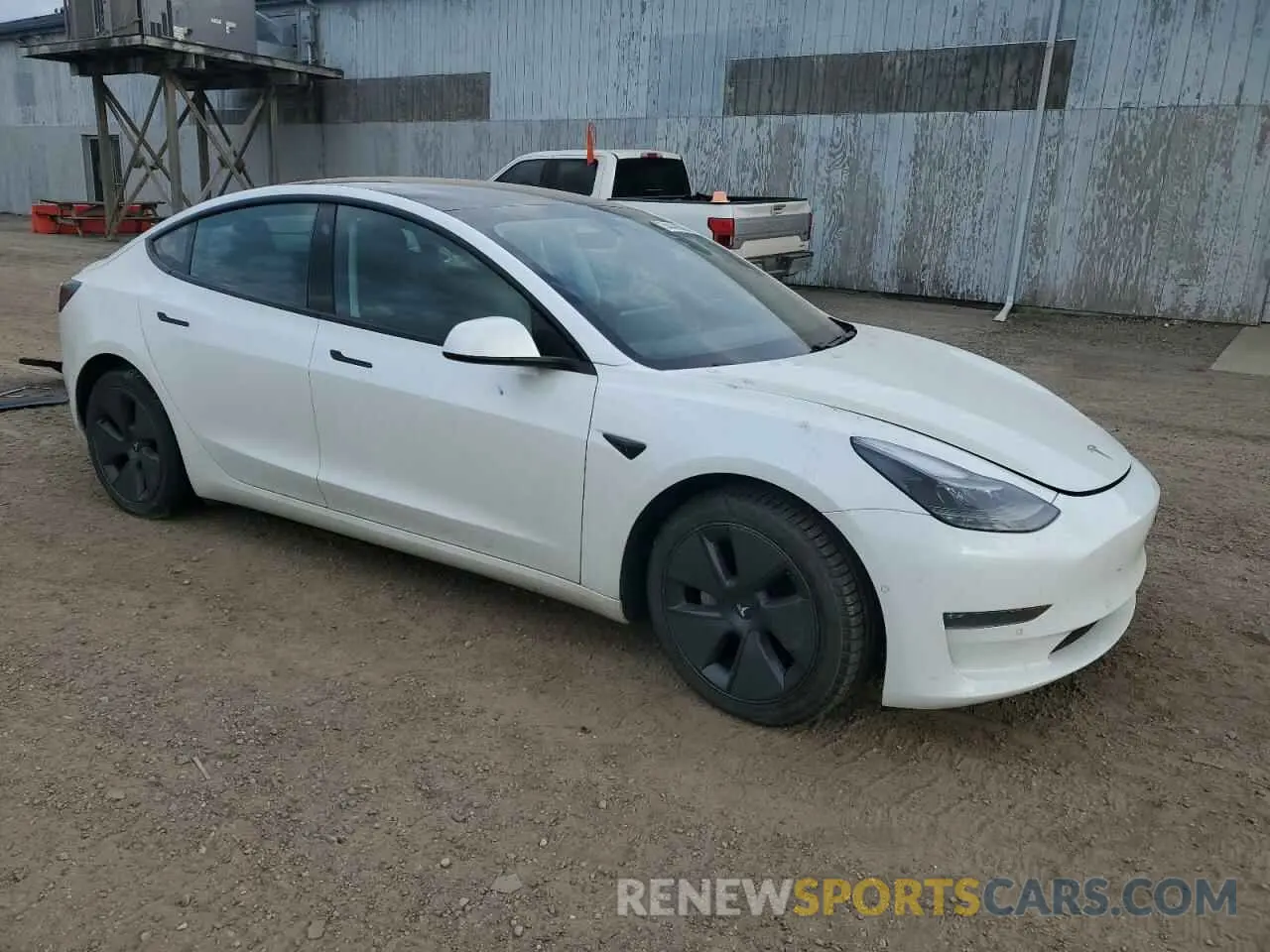 4 Photograph of a damaged car 5YJ3E1EBXMF032993 TESLA MODEL 3 2021