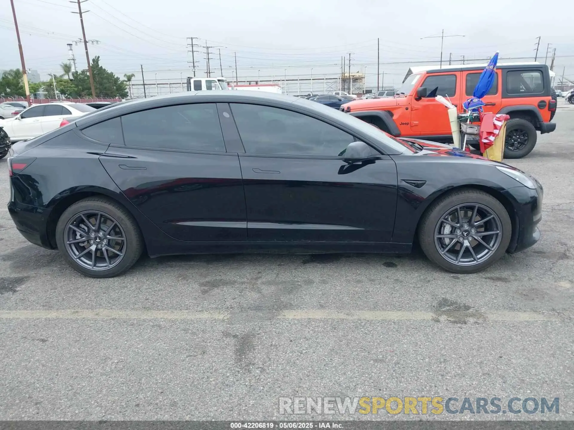 13 Photograph of a damaged car 5YJ3E1EBXMF050068 TESLA MODEL 3 2021
