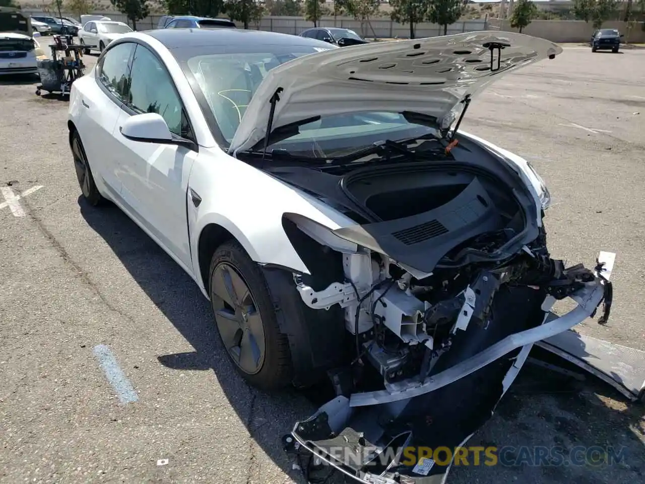 1 Photograph of a damaged car 5YJ3E1EBXMF084639 TESLA MODEL 3 2021