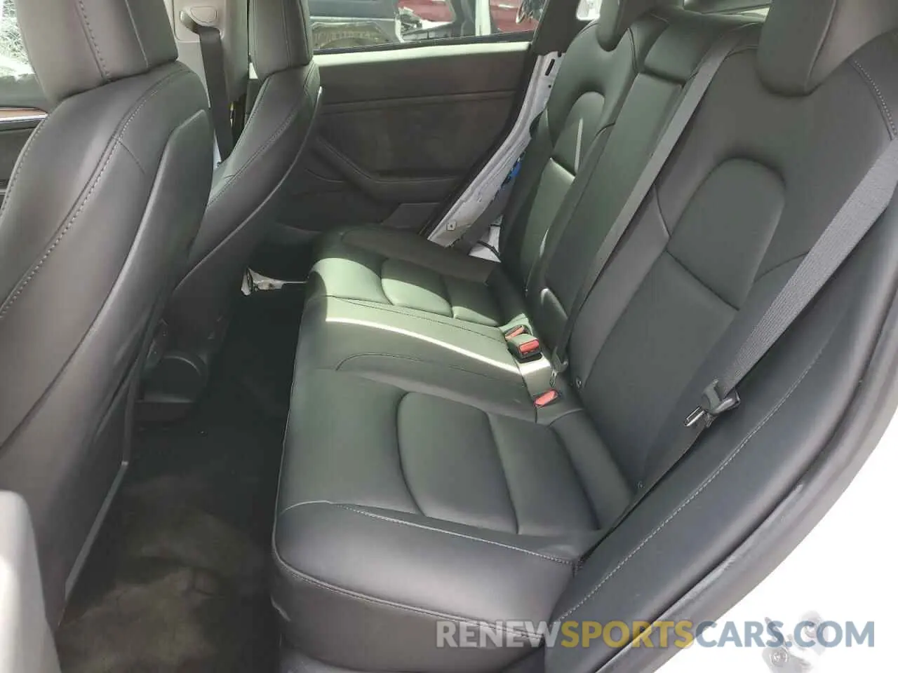 10 Photograph of a damaged car 5YJ3E1EBXMF150364 TESLA MODEL 3 2021