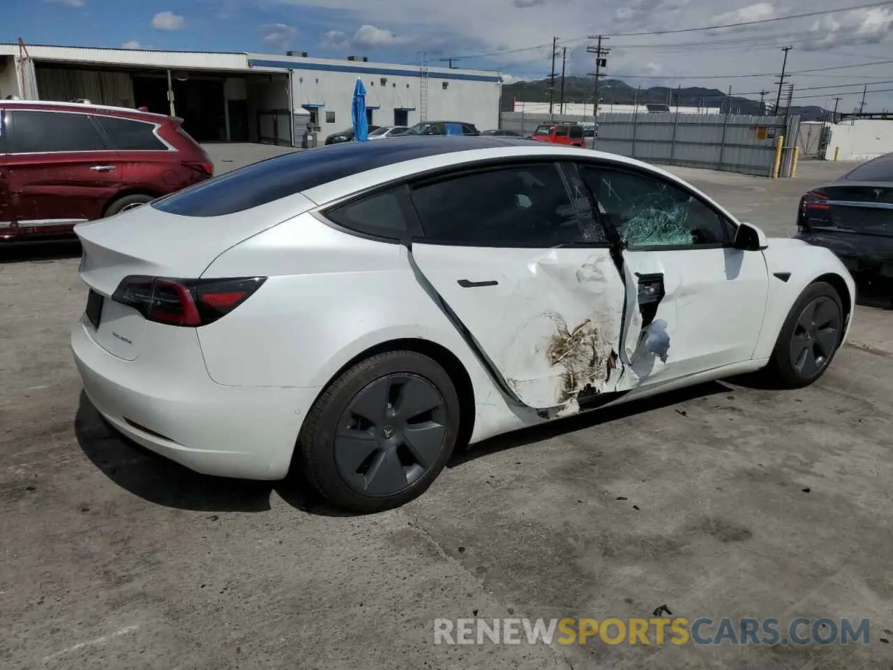 3 Photograph of a damaged car 5YJ3E1EBXMF150364 TESLA MODEL 3 2021