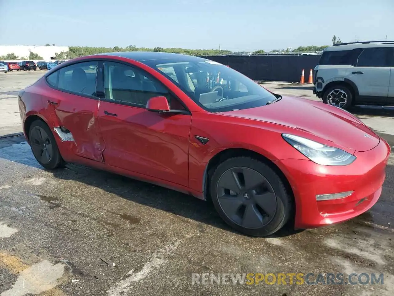 4 Photograph of a damaged car 5YJ3E1EBXMF848974 TESLA MODEL 3 2021