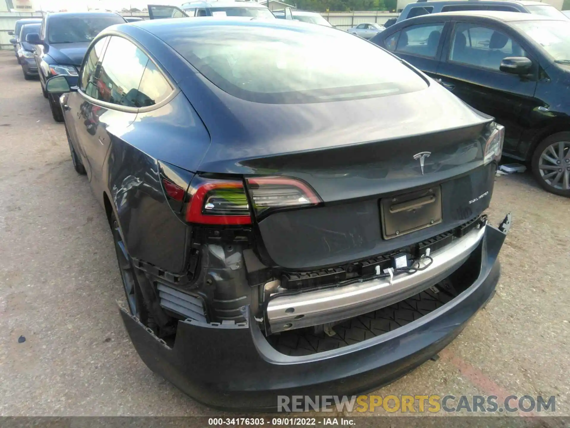 3 Photograph of a damaged car 5YJ3E1EBXMF902581 TESLA MODEL 3 2021